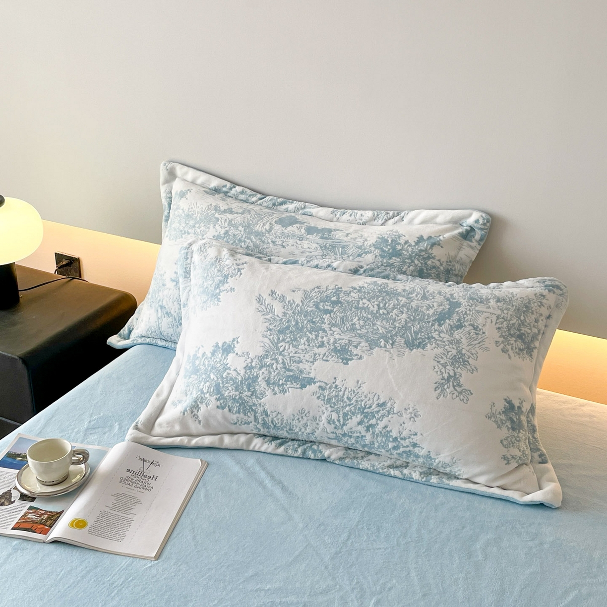 91家纺网 家纺一手货源 找家纺 梵克保罗 2025新款保暖舒适雕花绒四件套 云木-蓝