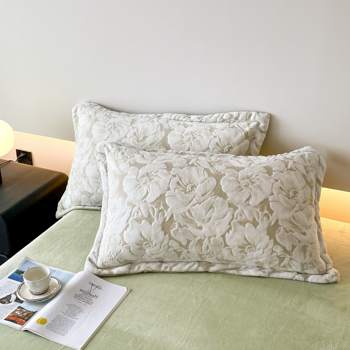 91家纺网 家纺一手货源 找家纺 梵克保罗 2025新款保暖舒适雕花绒四件套 繁花-浅绿