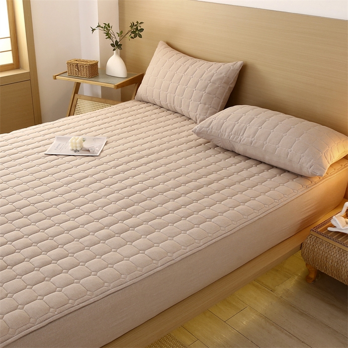 91家纺网 家纺一手货源 找家纺 梵克保罗 2025新款无印风全棉色织水洗棉夹棉床笠 千鸟格驼