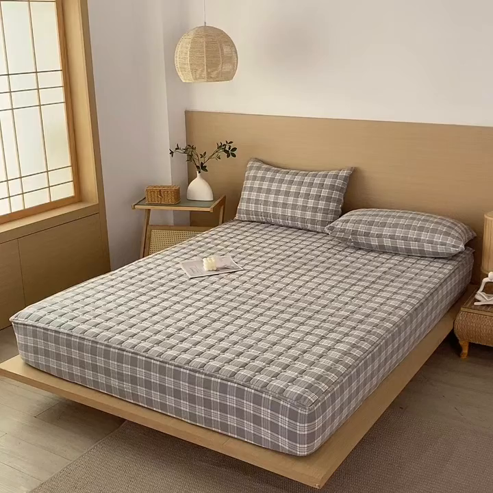 91家纺网 家纺一手货源 找家纺 梵克保罗 2025新款无印风全棉色织水洗棉夹棉床笠 凯里灰