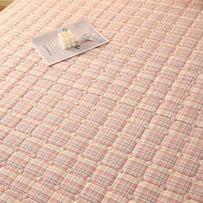 91家纺网 家纺一手货源 找家纺 梵克保罗 2025新款无印风全棉色织水洗棉夹棉床笠 凯里粉