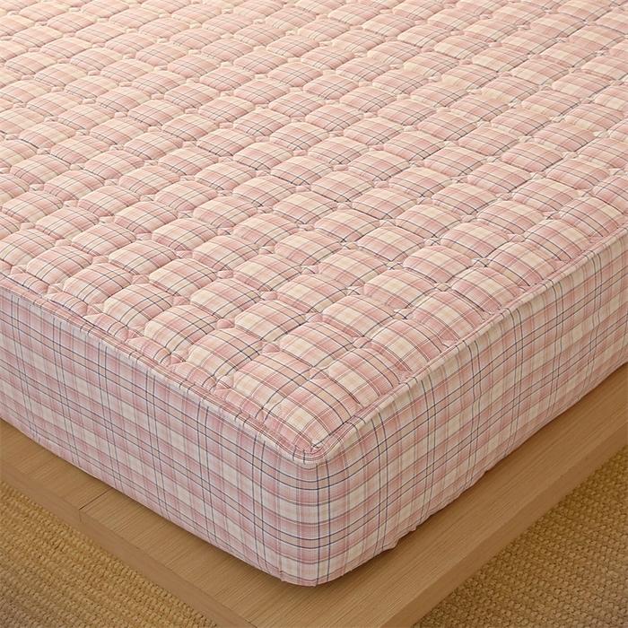 91家纺网 家纺一手货源 找家纺 梵克保罗 2025新款无印风全棉色织水洗棉夹棉床笠 凯里粉