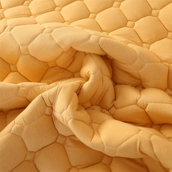 91家纺网 家纺一手货源 找家纺 梵克保罗 2025新款无印风全棉色织水洗棉夹棉床笠 千鸟格招财金