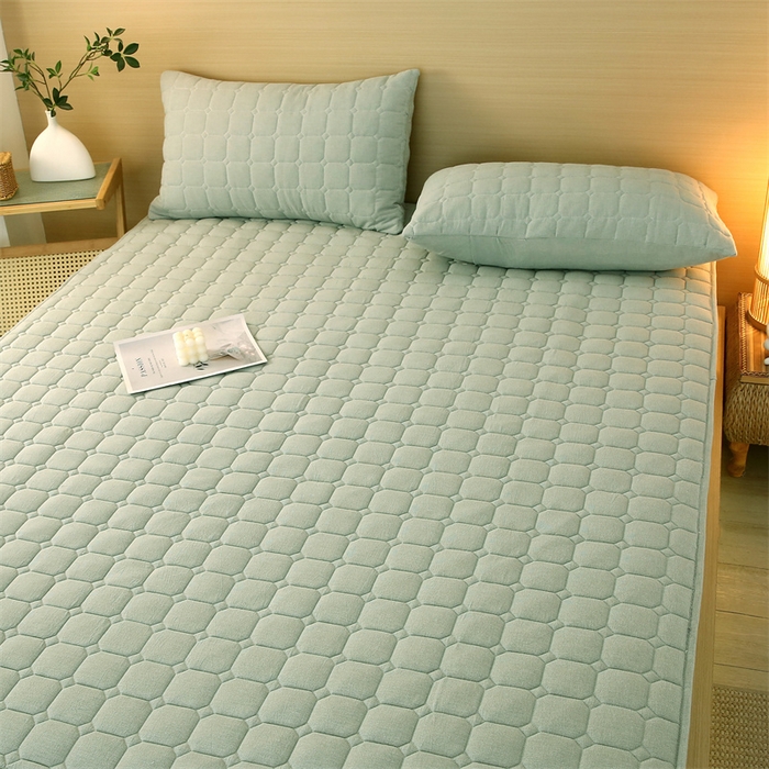 91家纺网 家纺一手货源 找家纺 梵克保罗 2025新款无印风全棉色织水洗棉夹棉床笠 千鸟格绿