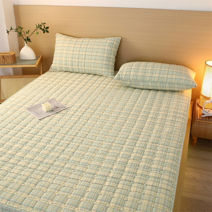 91家纺网 家纺一手货源 找家纺 梵克保罗 2025新款无印风全棉色织水洗棉夹棉床笠 凯里绿