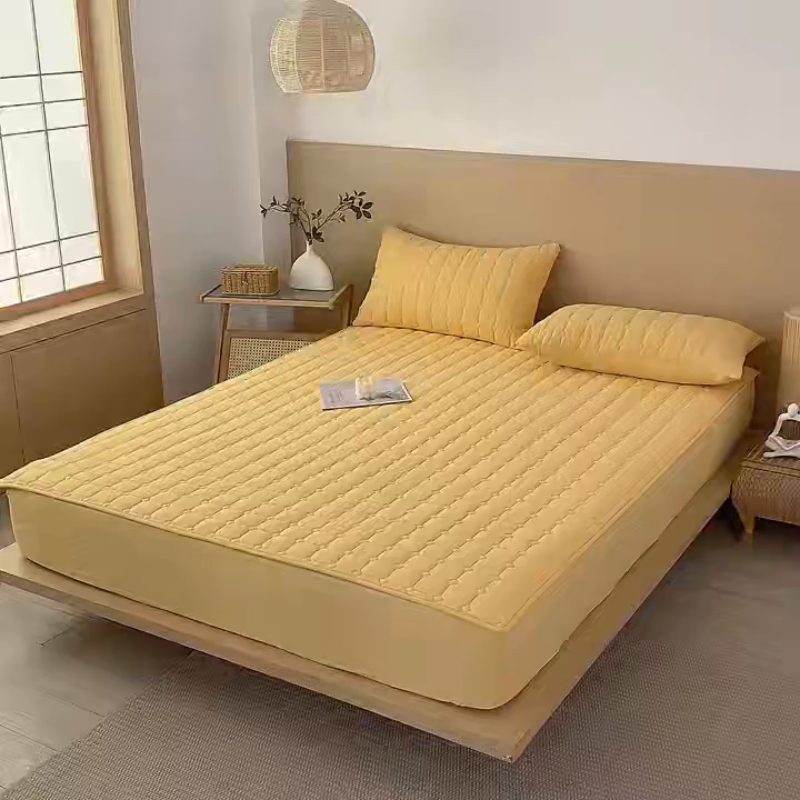 91家纺网 家纺一手货源 找家纺 梵克保罗 2025新款无印风全棉色织水洗棉夹棉床笠 千鸟格招财金