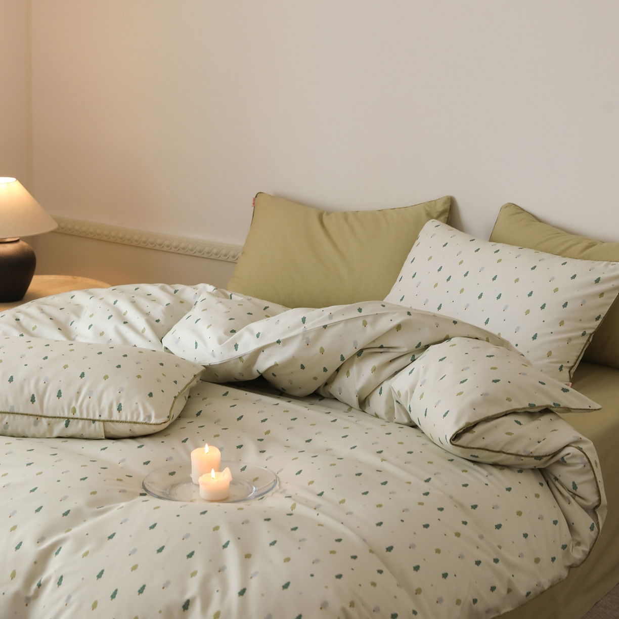 91家纺网 家纺一手货源 找家纺 时年家纺 2025新款全棉纯棉生态磨毛嵌绳款系列四件套 绿光森林