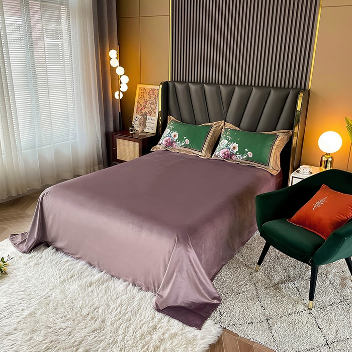 91家纺网 家纺一手货源 找家纺 梵克保罗 2025秋冬新品有氧臻棉绒数码印花9斤单品四件套牛奶绒兔毛绒 流金岁月-咖