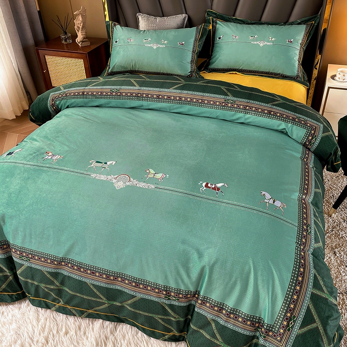 91家纺网 家纺一手货源 找家纺 梵克保罗 2025秋冬新品有氧臻棉绒数码印花9斤单品四件套牛奶绒兔毛绒 维纳斯-墨绿