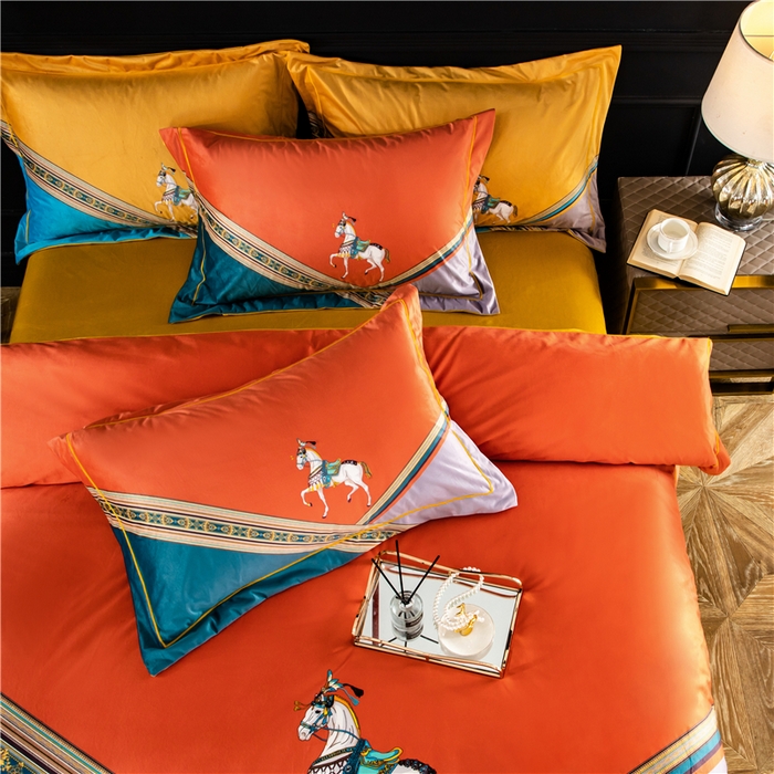 91家纺网 家纺一手货源 找家纺 梵克保罗 2025秋冬新品有氧臻棉绒数码印花9斤单品四件套牛奶绒兔毛绒 雅典-橘