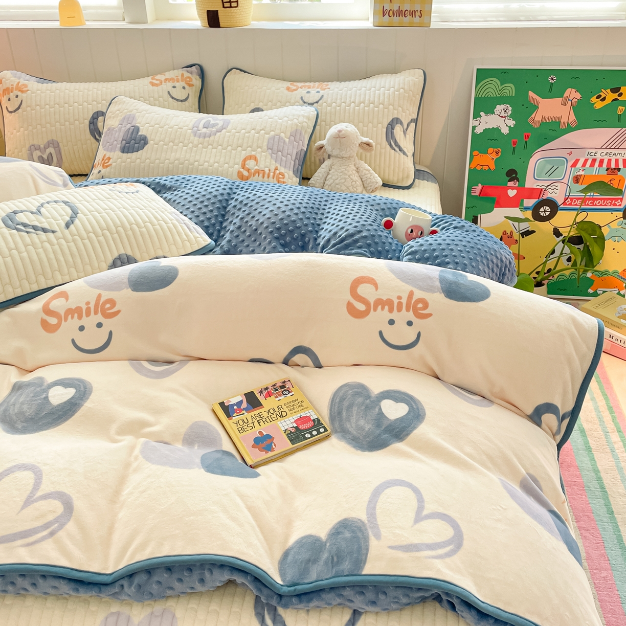 91家纺网 家纺一手货源 找家纺 贝扬思家纺 2025新款高克重牛奶绒豆豆被套床盖四件套-悦心系列 悦心-蜡笔心