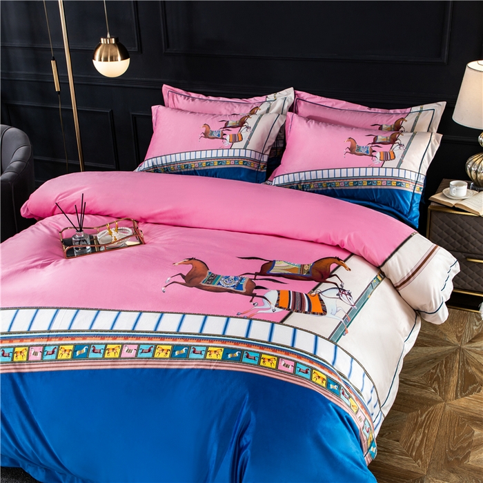 91家纺网 家纺一手货源 找家纺 梵克保罗 2025秋冬新品有氧臻棉绒数码印花9斤单品四件套牛奶绒兔毛绒-单品系列 马德里-粉