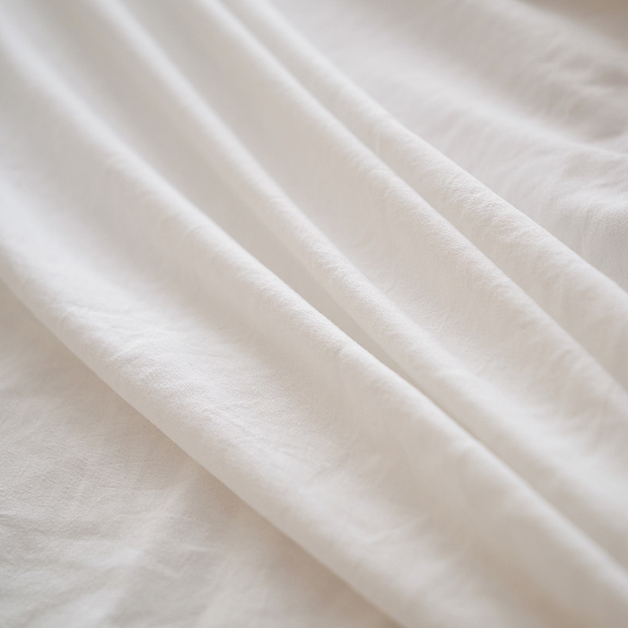 91家纺网 家纺一手货源 找家纺 爱诗诺家纺 2025新款亲肤A类锦小棉水洗色织原棉抗菌透气床笠四季款床罩床垫保护套 锦小棉床笠--米白