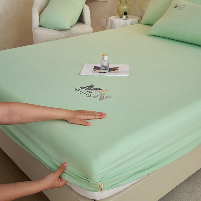 91家纺网 家纺一手货源 找家纺 爱诗诺家纺 2025新款亲肤A类锦小棉水洗色织原棉抗菌透气床笠四季款床罩床垫保护套 锦小棉床笠--水绿