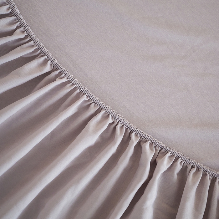 91家纺网 家纺一手货源 找家纺 爱诗诺家纺 2025新款亲肤A类锦小棉水洗色织原棉抗菌透气床笠四季款床罩床垫保护套 锦小棉床笠--浅灰