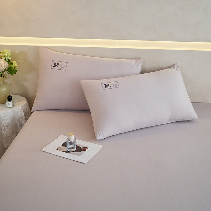 91家纺网 家纺一手货源 找家纺 爱诗诺家纺 2025新款亲肤A类锦小棉水洗色织原棉抗菌透气床笠四季款床罩床垫保护套 锦小棉床笠--浅灰