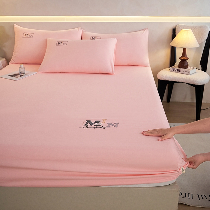 91家纺网 家纺一手货源 找家纺 爱诗诺家纺 2025新款亲肤A类锦小棉水洗色织原棉抗菌透气床笠四季款床罩床垫保护套 锦小棉床笠--少女粉