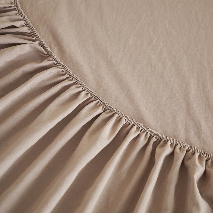 91家纺网 家纺一手货源 找家纺 爱诗诺家纺 2025新款亲肤A类锦小棉水洗色织原棉抗菌透气床笠四季款床罩床垫保护套 锦小棉床笠--浅咖