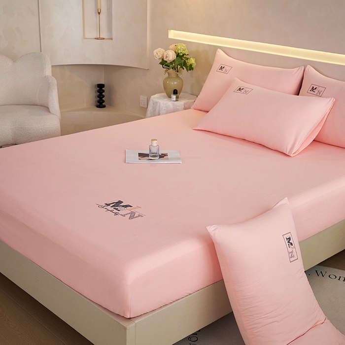 91家纺网 家纺一手货源 找家纺 爱诗诺家纺 2025新款亲肤A类锦小棉水洗色织原棉抗菌透气床笠四季款床罩床垫保护套 锦小棉床笠--少女粉