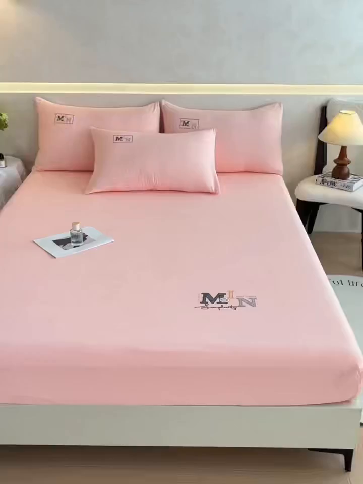 91家纺网 家纺一手货源 找家纺 爱诗诺家纺 2025新款亲肤A类锦小棉水洗色织原棉抗菌透气床笠四季款床罩床垫保护套 锦小棉床笠--少女粉