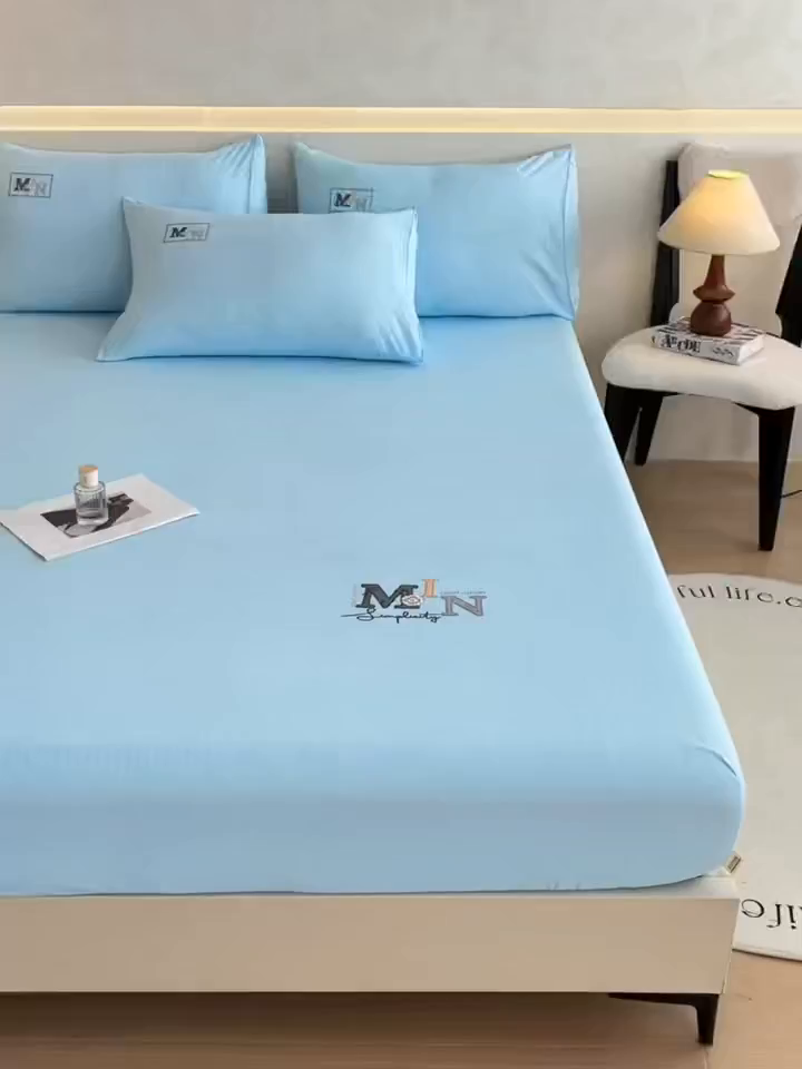 91家纺网 家纺一手货源 找家纺 爱诗诺家纺 2025新款亲肤A类锦小棉水洗色织原棉抗菌透气床笠四季款床罩床垫保护套 锦小棉床笠--天蓝