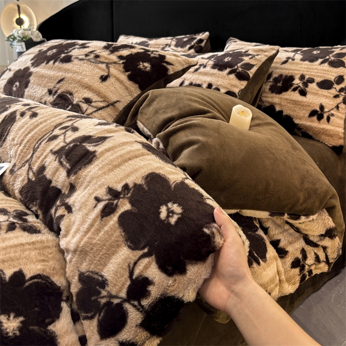 91家纺网 家纺一手货源 找家纺 莉莉安家纺 2025新款加厚保暖兔毛绒四件套 美拉德-繁花