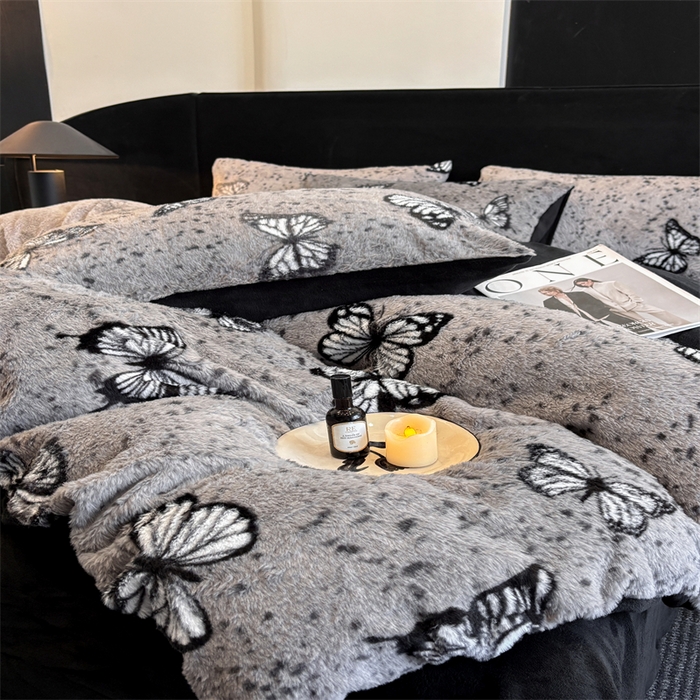 91家纺网 家纺一手货源 找家纺 莉莉安家纺 2025新款加厚保暖兔毛绒四件套 美拉德-蝶舞