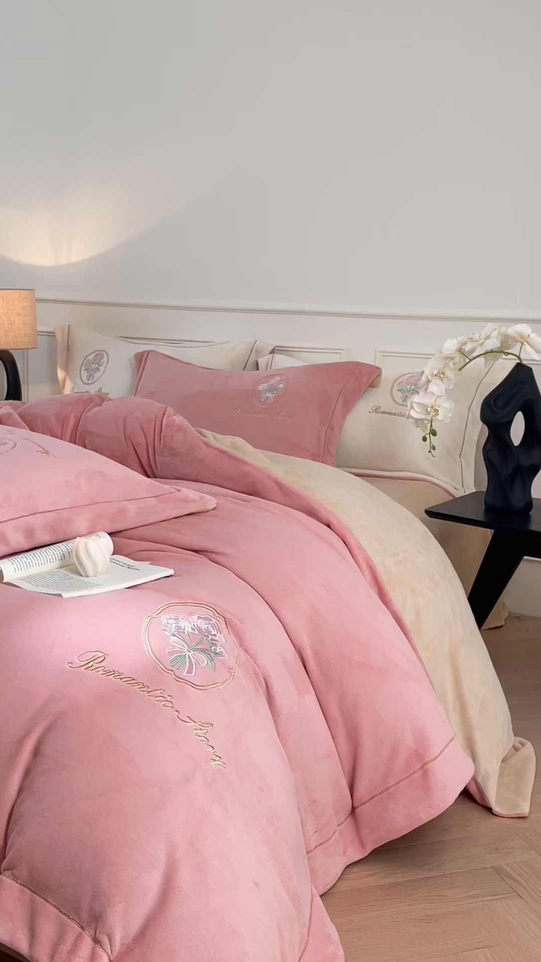 91家纺网 家纺一手货源 找家纺 （总）梦幻之城 2025新款牛奶绒系列四件套-沁雅