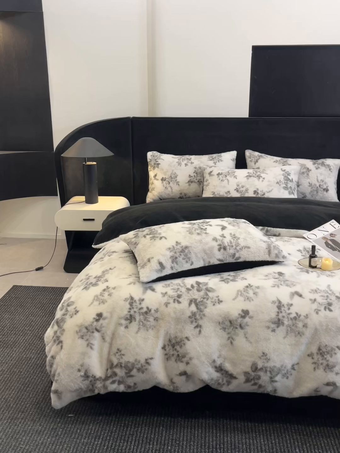 91家纺网 家纺一手货源 找家纺 莉莉安家纺 2025新款加厚保暖兔毛绒四件套 美拉德-墨花