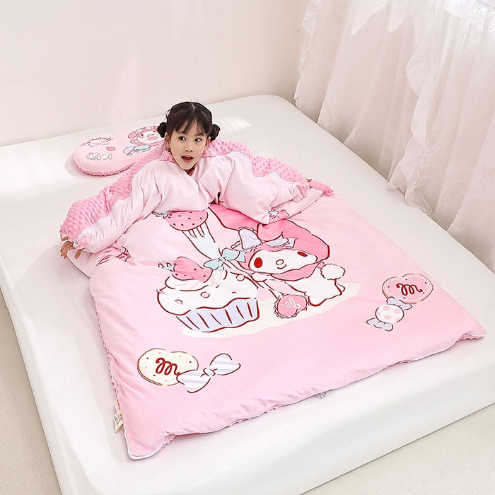 91家纺网 家纺一手货源 找家纺 （总）八零年代 2025新款三丽鸥正版分体式可拆洗睡袋宝宝绒保暖儿童防踢被豆豆绒一体被