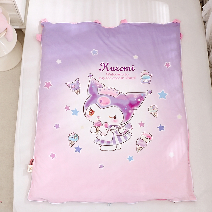 91家纺网 家纺一手货源 找家纺 八零年代 2025新款三丽鸥正版分体式可拆洗睡袋宝宝绒保暖儿童防踢被豆豆绒一体被 分体式可拆睡袋-炫彩库洛米