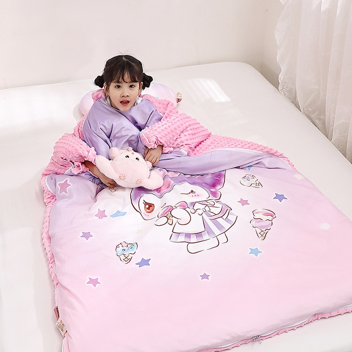 91家纺网 家纺一手货源 找家纺 八零年代 2025新款三丽鸥正版分体式可拆洗睡袋宝宝绒保暖儿童防踢被豆豆绒一体被 分体式可拆睡袋-炫彩库洛米