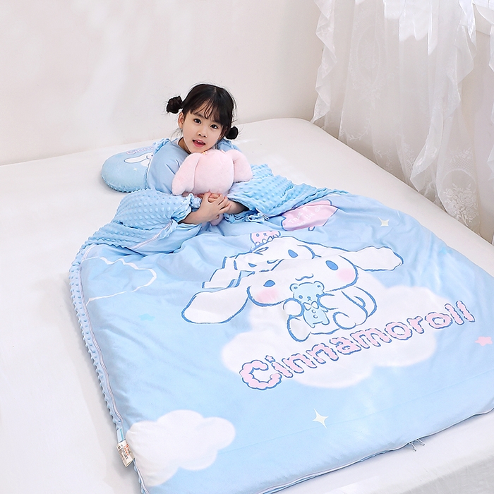 91家纺网 家纺一手货源 找家纺 八零年代 2025新款三丽鸥正版分体式可拆洗睡袋宝宝绒保暖儿童防踢被豆豆绒一体被 分体式可拆睡袋-大耳狗