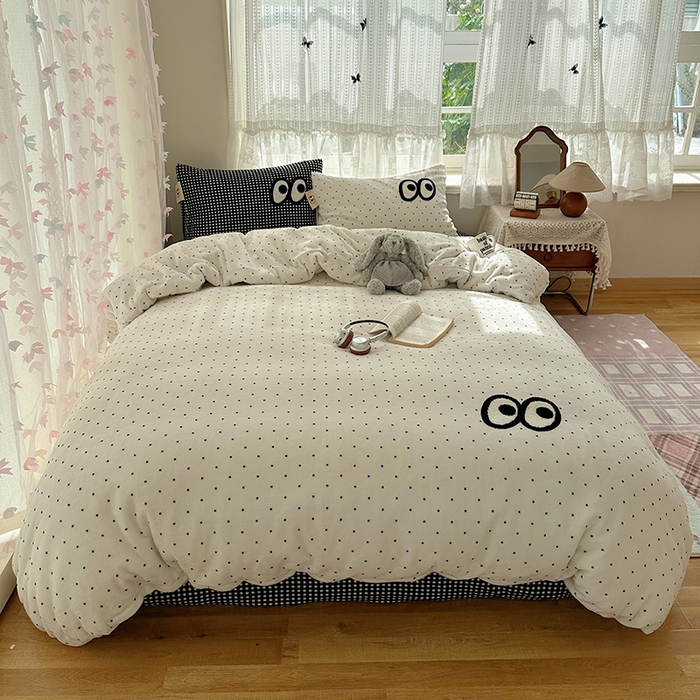 桃子家居 2025新款A类ins毛巾绣显眼包撞色格子玛卡龙加厚牛奶绒织标四件套-小清新图 绒-显眼包黑白格