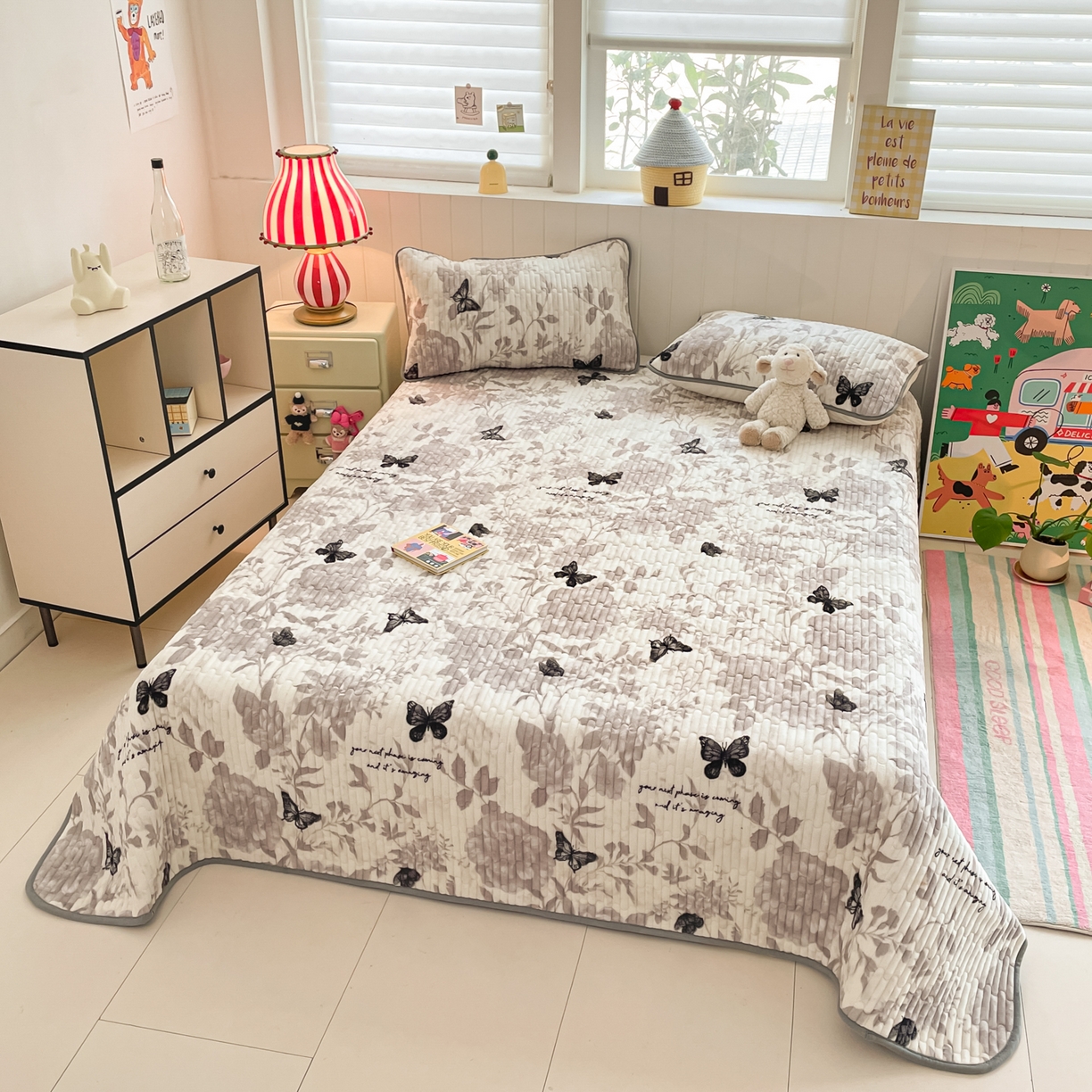 91家纺网 家纺一手货源 找家纺 贝扬思家纺 2025新款高克重牛奶绒豆豆被套床盖四件套-悦心系列 悦心-蝶赴卉