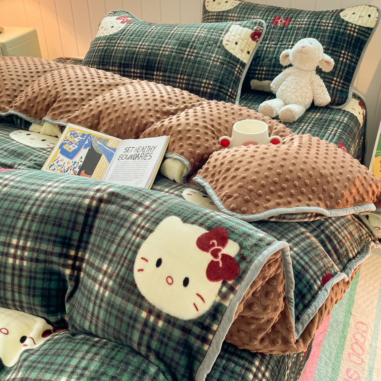 91家纺网 家纺一手货源 找家纺 贝扬思家纺 2025新款高克重牛奶绒豆豆被套床盖四件套-悦心系列 悦心-绿格kt