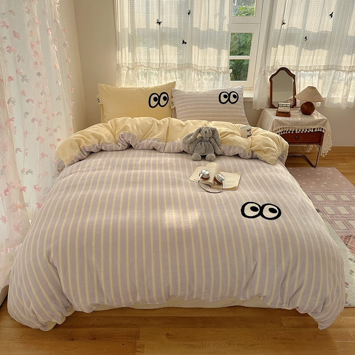 桃子家居 2025新款A类ins毛巾绣显眼包撞色格子玛卡龙加厚牛奶绒织标四件套-小清新图 绒-显眼包紫条黄