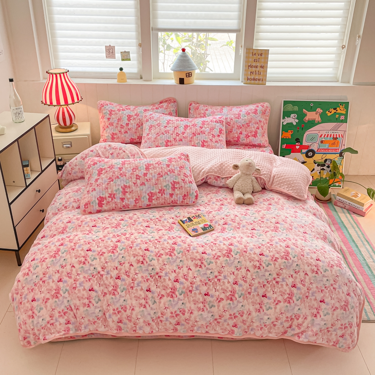 91家纺网 家纺一手货源 找家纺 贝扬思家纺 2025新款高克重牛奶绒豆豆被套床盖四件套-悦心系列 悦心-玫瑰粉黛