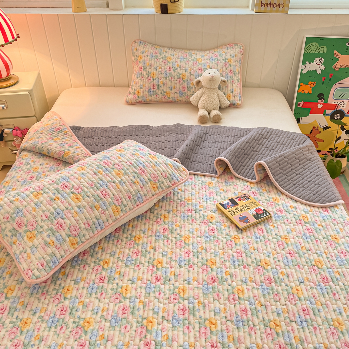 91家纺网 家纺一手货源 找家纺 贝扬思家纺 2025新款高克重牛奶绒豆豆被套床盖四件套-悦心系列 悦心-蔷薇语