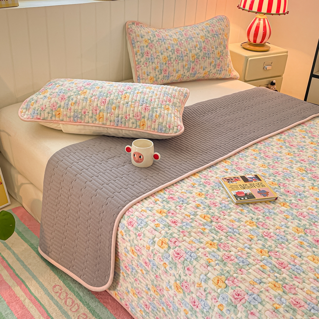 91家纺网 家纺一手货源 找家纺 贝扬思家纺 2025新款高克重牛奶绒豆豆被套床盖四件套-悦心系列 悦心-蔷薇语