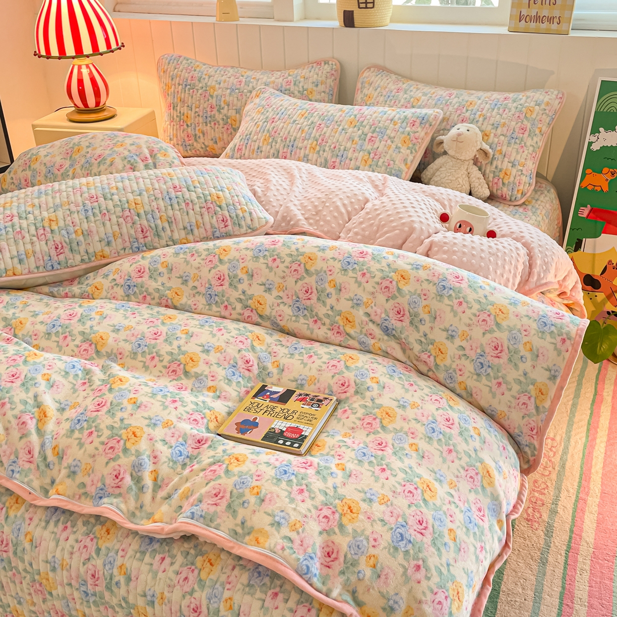 91家纺网 家纺一手货源 找家纺 贝扬思家纺 2025新款高克重牛奶绒豆豆被套床盖四件套-悦心系列 悦心-蔷薇语