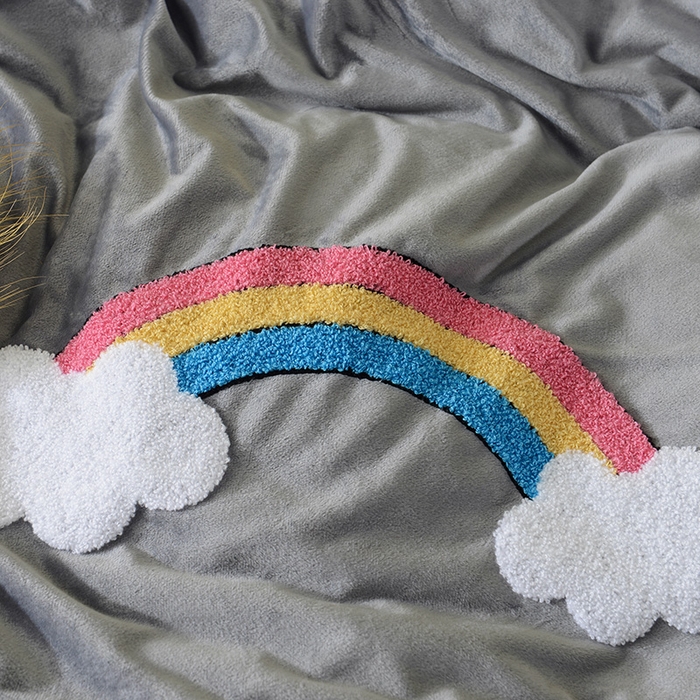 91家纺网 家纺一手货源 找家纺 梵克保罗 2025新款婴儿绒原创绣花卡通学生三件套四件套 小猪佩奇-灰