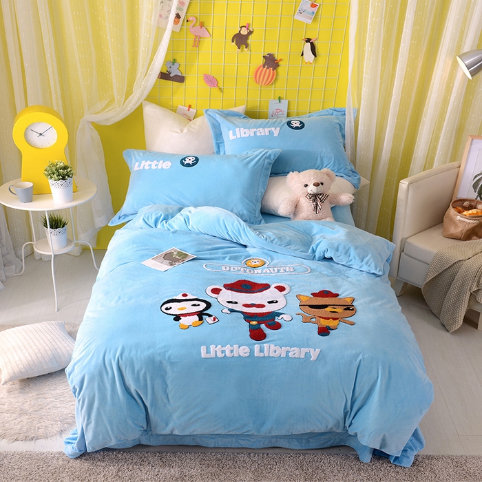 91家纺网 家纺一手货源 找家纺 梵克保罗 2025新款婴儿绒原创绣花卡通学生三件套四件套 海底小纵队-天蓝