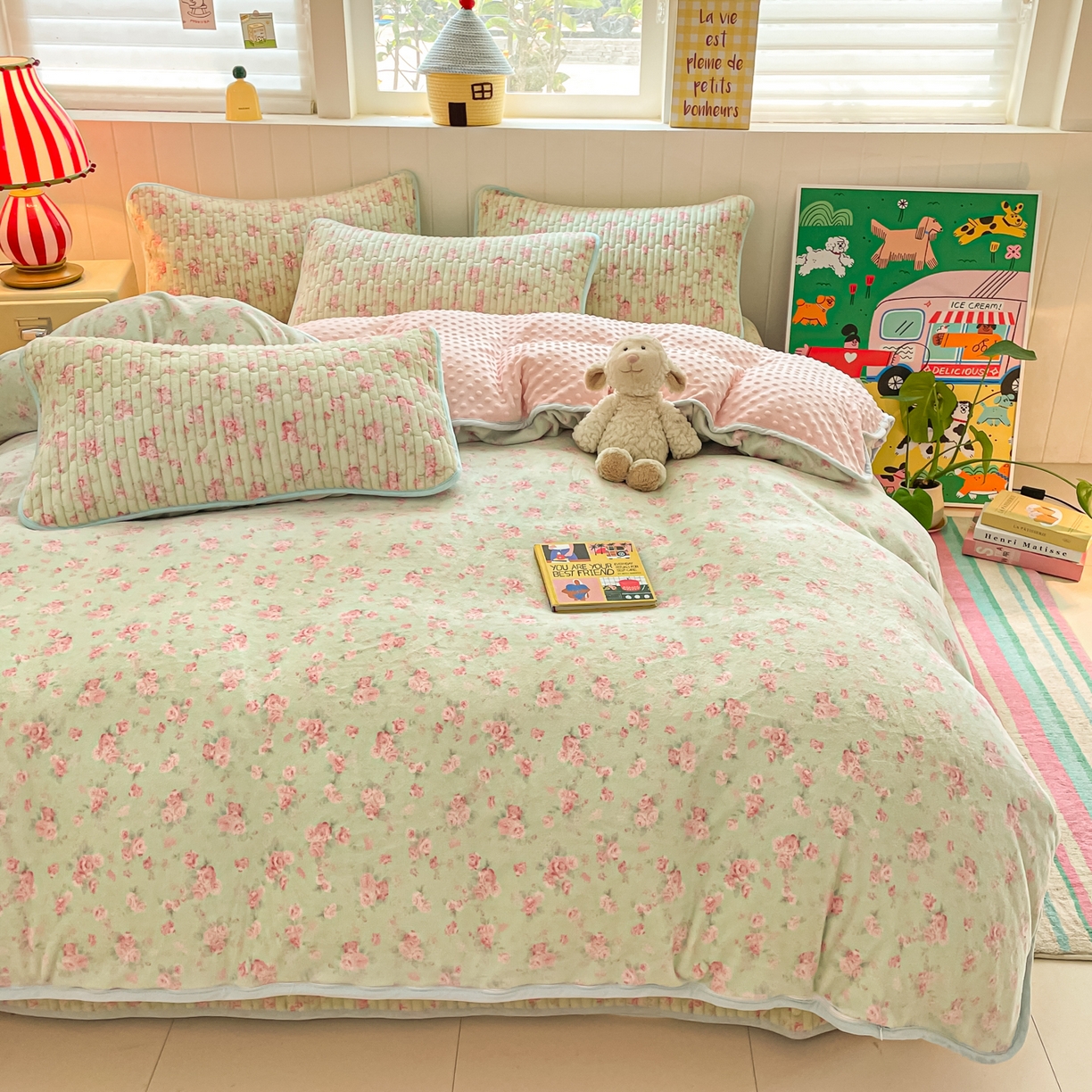 91家纺网 家纺一手货源 找家纺 贝扬思家纺 2025新款高克重牛奶绒豆豆被套床盖四件套-悦心系列 悦心-青提奶泡