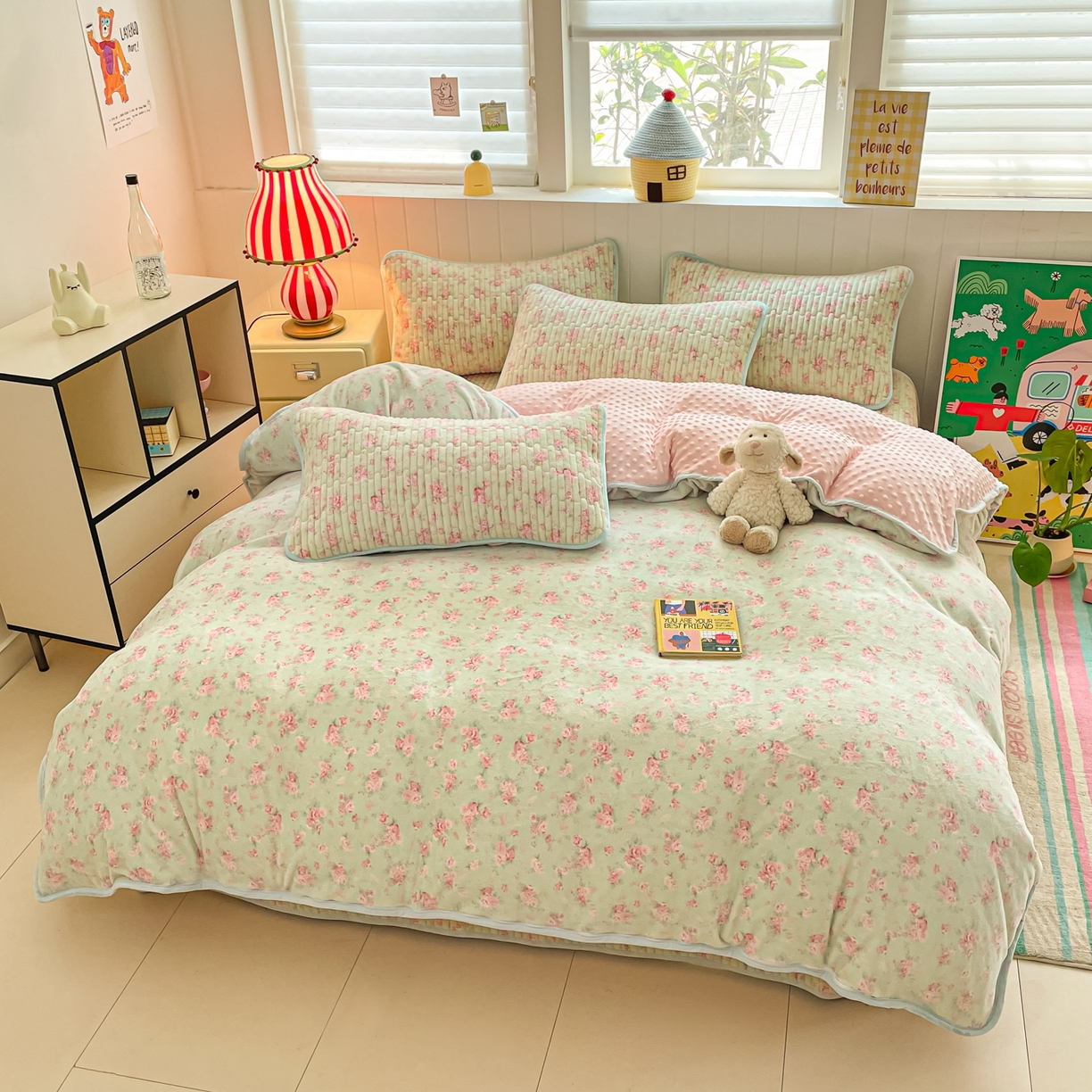 91家纺网 家纺一手货源 找家纺 贝扬思家纺 2025新款高克重牛奶绒豆豆被套床盖四件套-悦心系列 悦心-青提奶泡