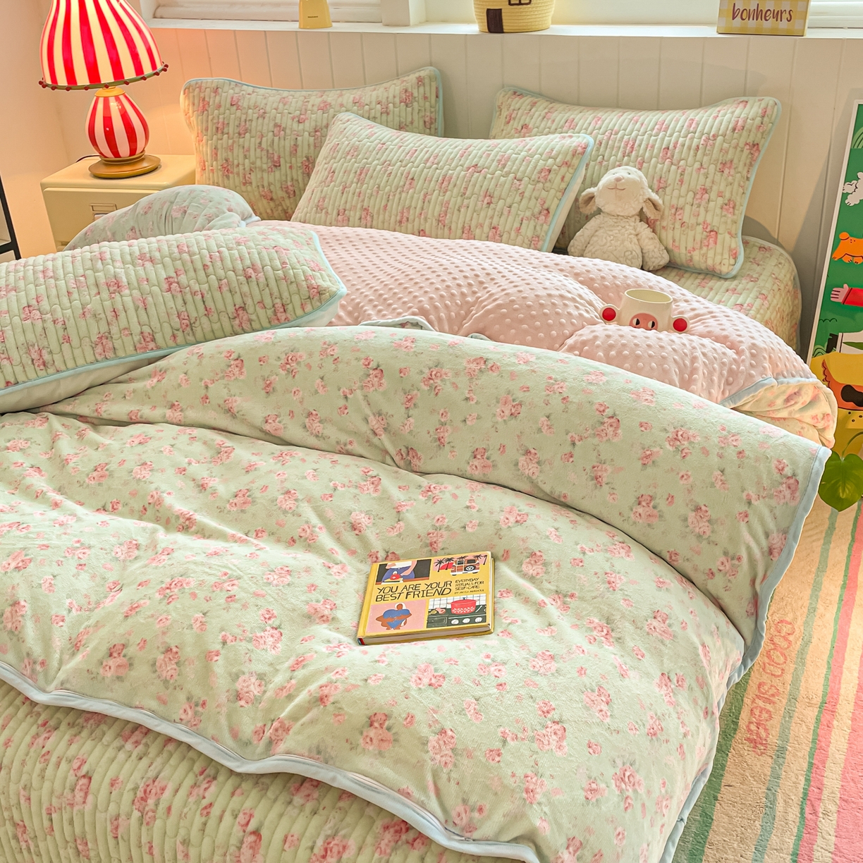 91家纺网 家纺一手货源 找家纺 贝扬思家纺 2025新款高克重牛奶绒豆豆被套床盖四件套-悦心系列 悦心-青提奶泡