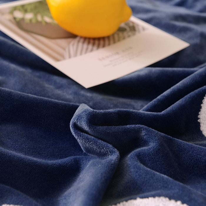 91家纺网 家纺一手货源 找家纺 梵克保罗 2025新款婴儿绒原创绣花卡通学生三件套四件套 海底小纵队-深蓝