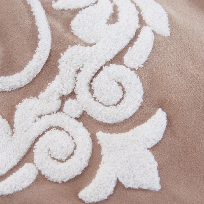 91家纺网 家纺一手货源 找家纺 （总）梵克保罗 2025秋冬新款高克重婴儿绒原创绣花工艺系列三件套四件套-花卉系列