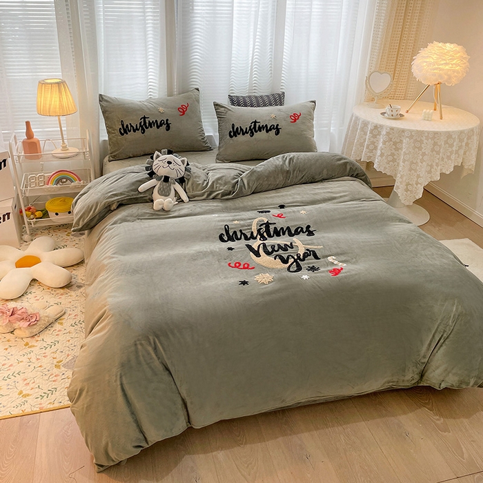 91家纺网 家纺一手货源 找家纺 梵克保罗 2025秋冬新款高克重婴儿绒原创绣花工艺系列三件套四件套-花卉系列 伊万卡-绿