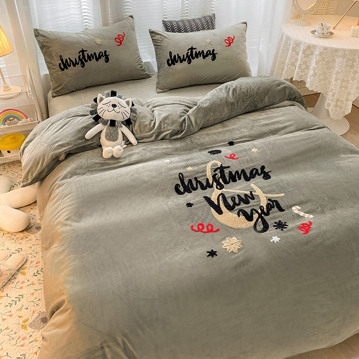 91家纺网 家纺一手货源 找家纺 梵克保罗 2025秋冬新款高克重婴儿绒原创绣花工艺系列三件套四件套-花卉系列 伊万卡-绿